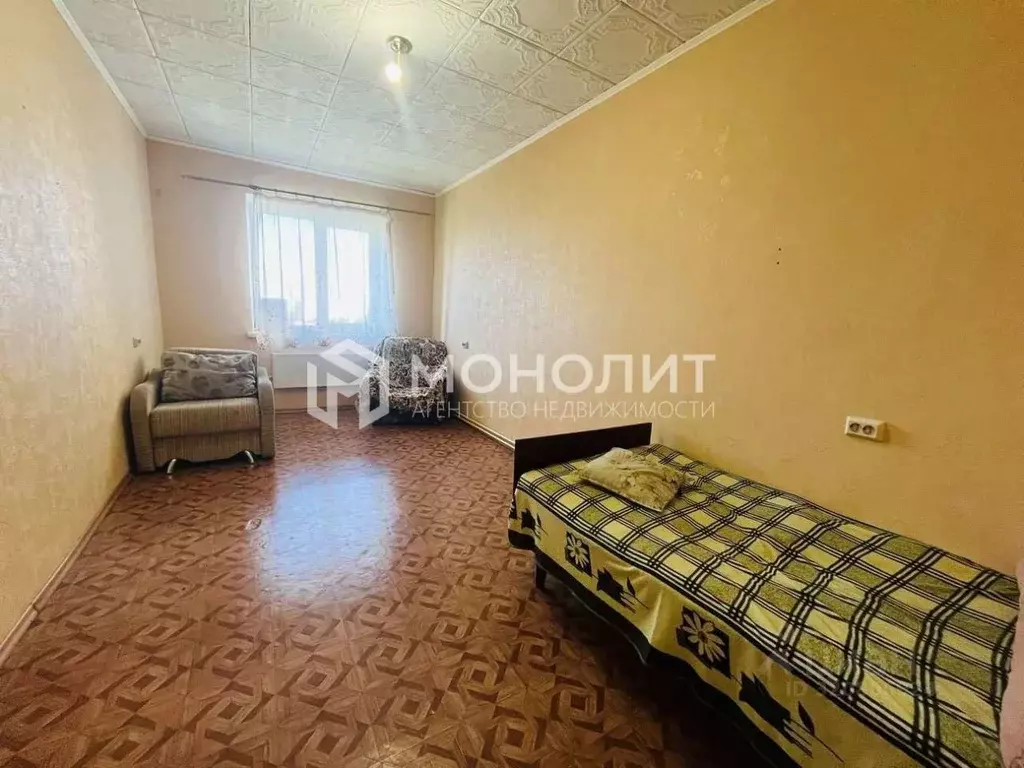 2-к кв. Белгородская область, Старый Оскол Южный мкр, 5 (65.0 м) - Фото 0