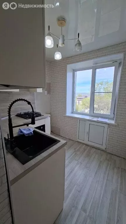 2-комнатная квартира: Коркино, улица Карла Маркса, 16 (46.6 м) - Фото 2