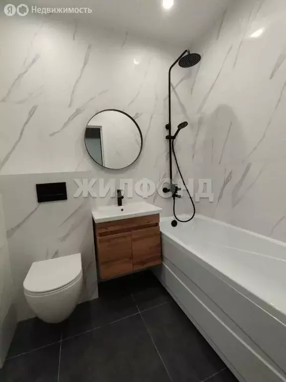 Квартира-студия: Мочищенский сельсовет, посёлок Озёрный, микрорайон ... - Фото 1