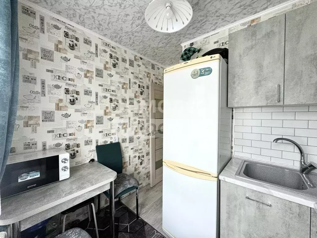 1-к кв. Пермский край, Березники ул. Челюскинцев, 93 (30.4 м) - Фото 0