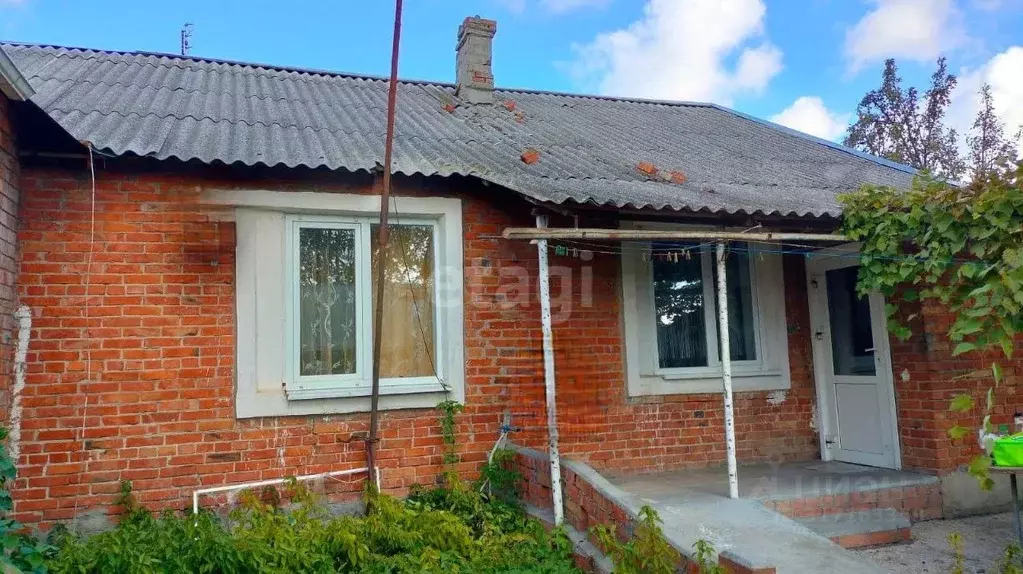 Дом в Краснодарский край, Новокубанский район, Советская ст-ца  (70 м) - Фото 0