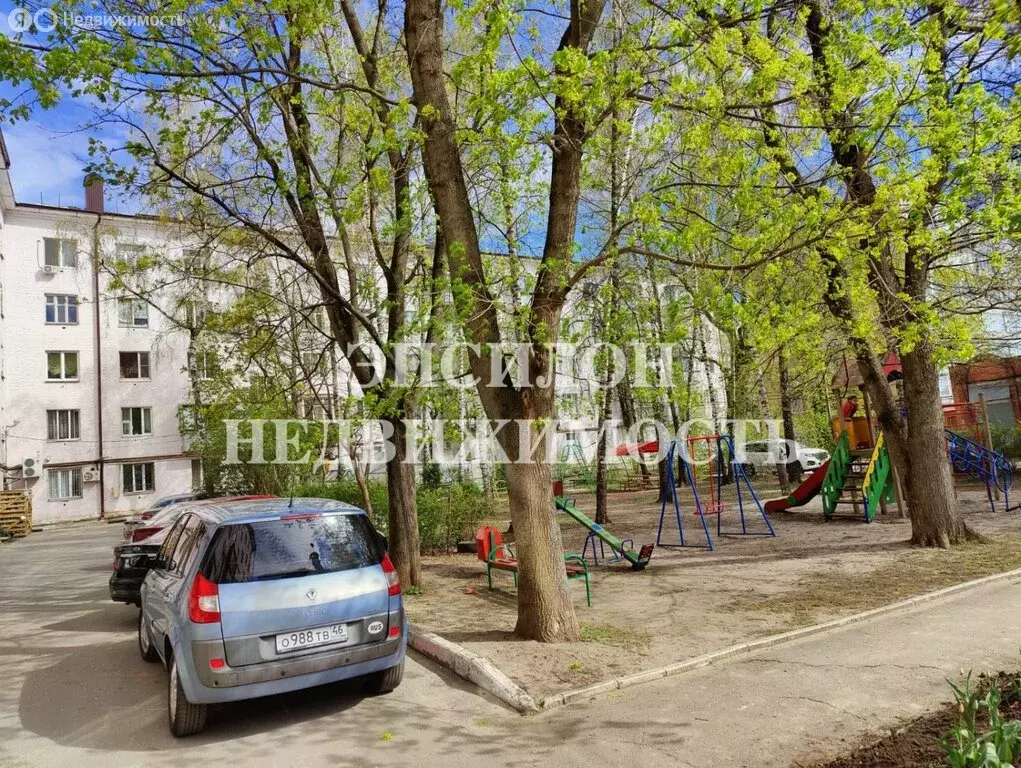 2-комнатная квартира: Курск, улица Ватутина, 14 (56 м) - Фото 1