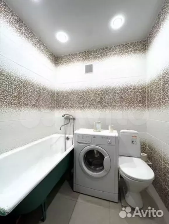 1-к. квартира, 35 м, 2/5 эт. - Фото 0