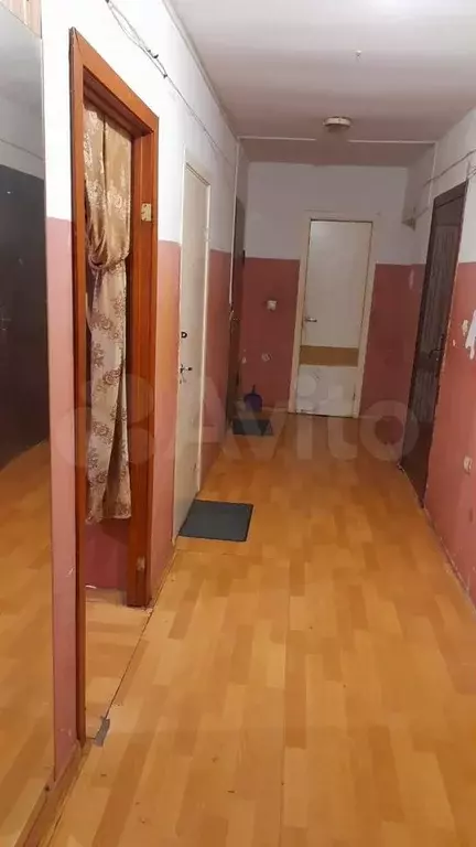 Комната 15 м в 5-к., 2/5 эт. - Фото 1