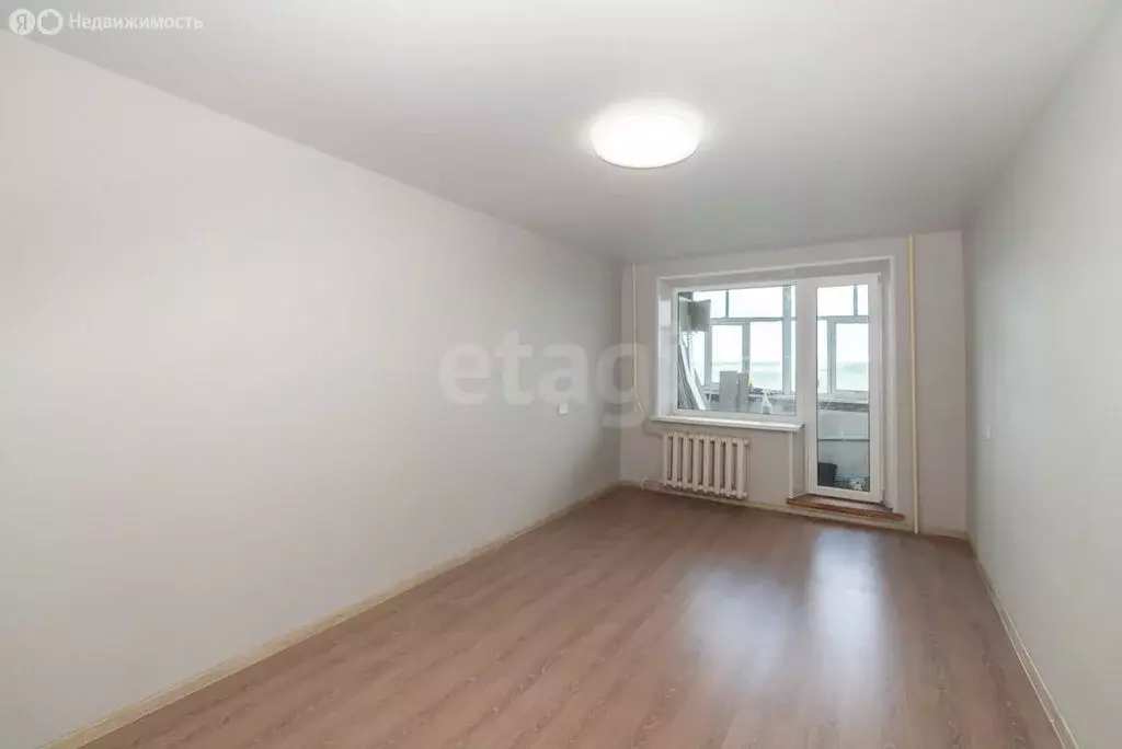 1-комнатная квартира: Курган, улица Карбышева, 56Б (32 м) - Фото 1