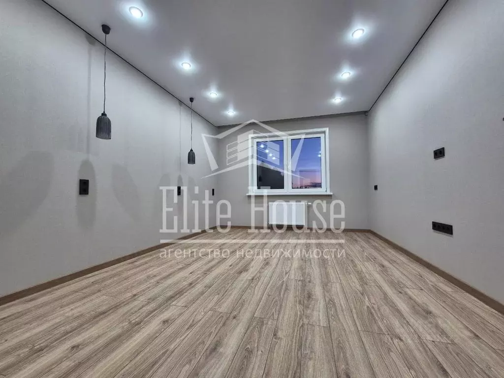 2-к кв. Калужская область, Калуга ул. Минская, 23к1 (66.76 м) - Фото 1