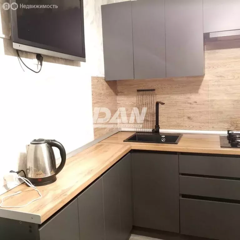 3-комнатная квартира: Еманжелинск, улица Мира, 5 (60 м) - Фото 2