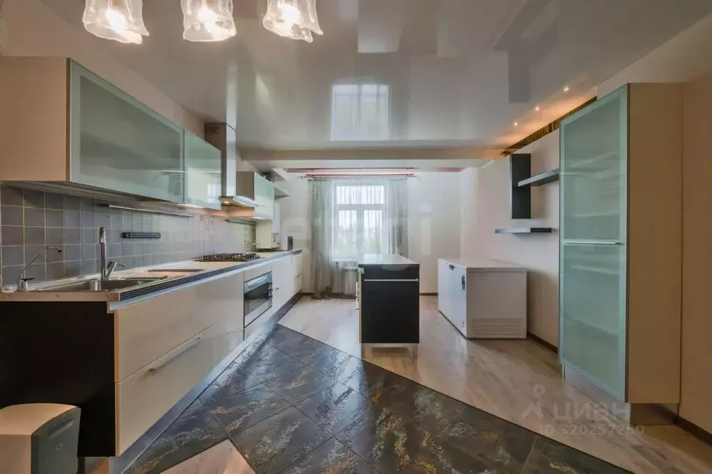 3-к кв. Костромская область, Кострома ул. Чайковского, 17А (166.3 м) - Фото 1