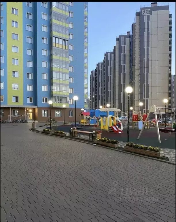 1-к кв. Красноярский край, Красноярск ул. Петра Подзолкова, 3И (46.0 ... - Фото 1