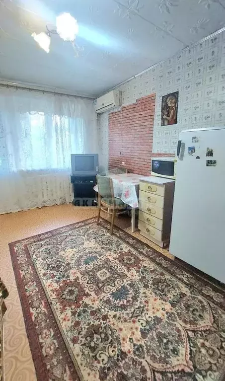 Комната Волгоградская область, Волгоград ул. 64-й Армии, 22А (13.0 м) - Фото 2