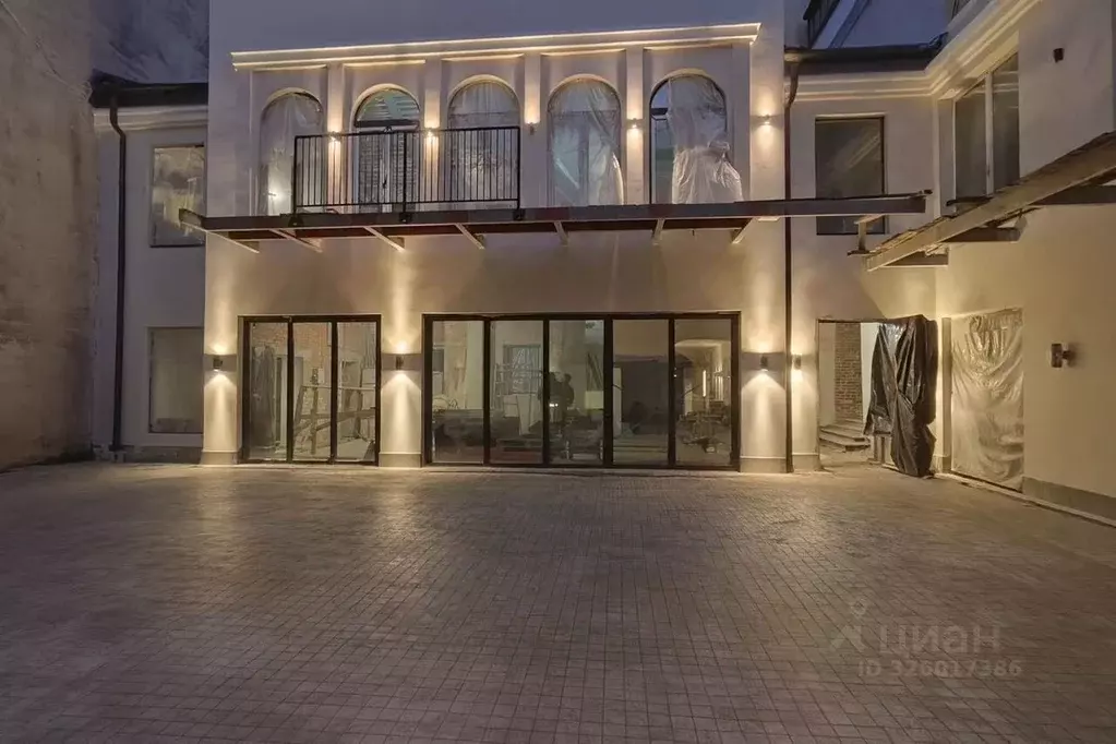 Помещение свободного назначения в Санкт-Петербург 9-я Васильевского ... - Фото 1