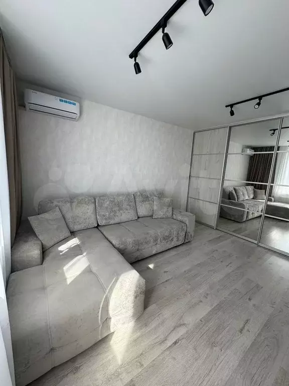 1-к. квартира, 40 м, 11/20 эт. - Фото 1