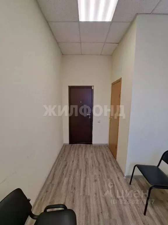 Офис в Новосибирская область, Новосибирск ул. Петухова, 51А (148 м) - Фото 1