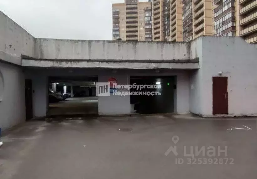 Гараж в Санкт-Петербург Планерная ул., 65к3 (13 м) - Фото 2