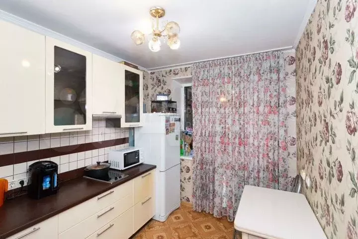 3-к. квартира, 60м, 3/9эт. - Фото 0