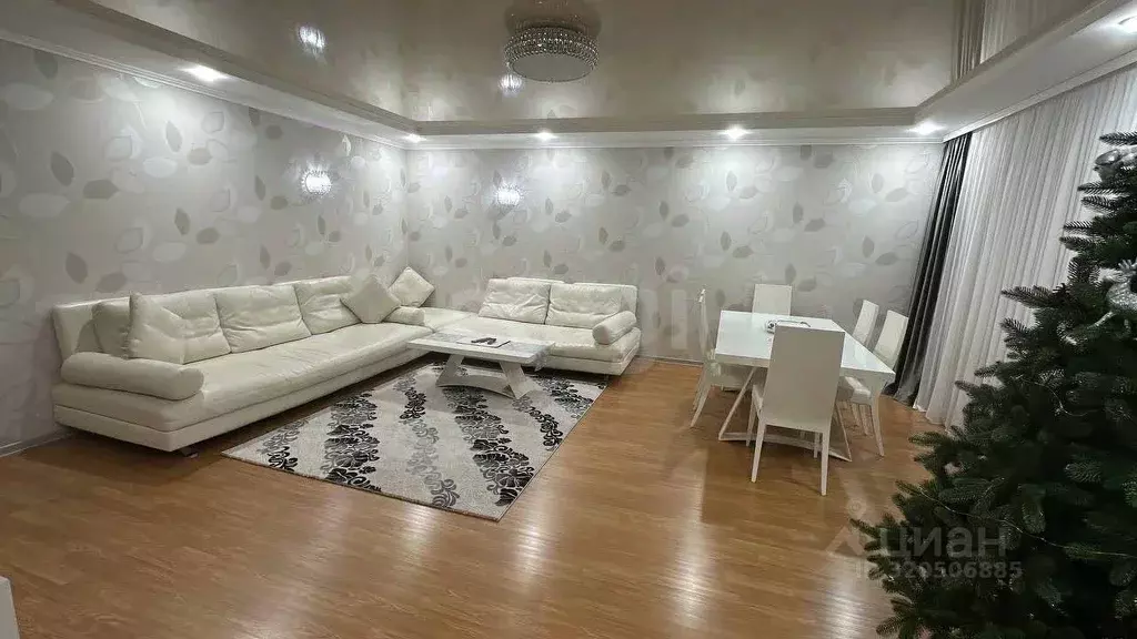 4-к кв. Астраханская область, Астрахань ул. Савушкина, 4к1 (162.6 м) - Фото 1