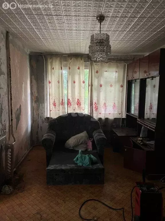2-комнатная квартира: Тюмень, улица Елизарова, 30 (32.5 м) - Фото 1