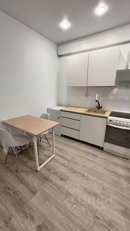 Студия Свердловская область, Екатеринбург ул. Амундсена, 165 (23.2 м) - Фото 1