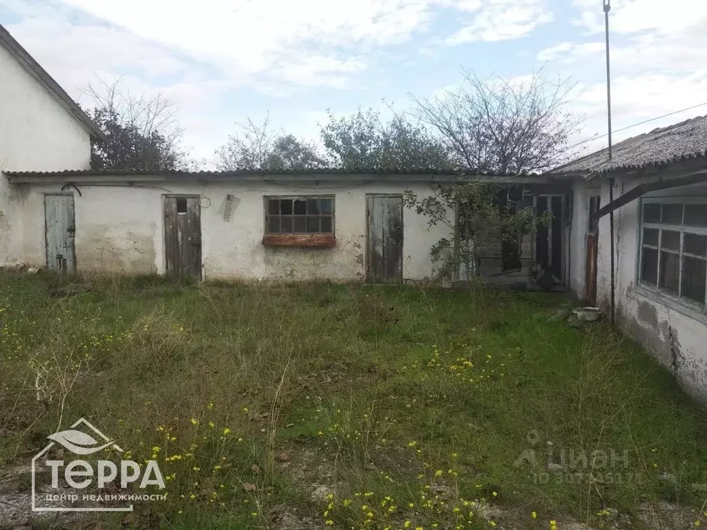 Дом в Крым, Сакский район, с. Воробьево ул. Нижняя, 4 (42 м) - Фото 0