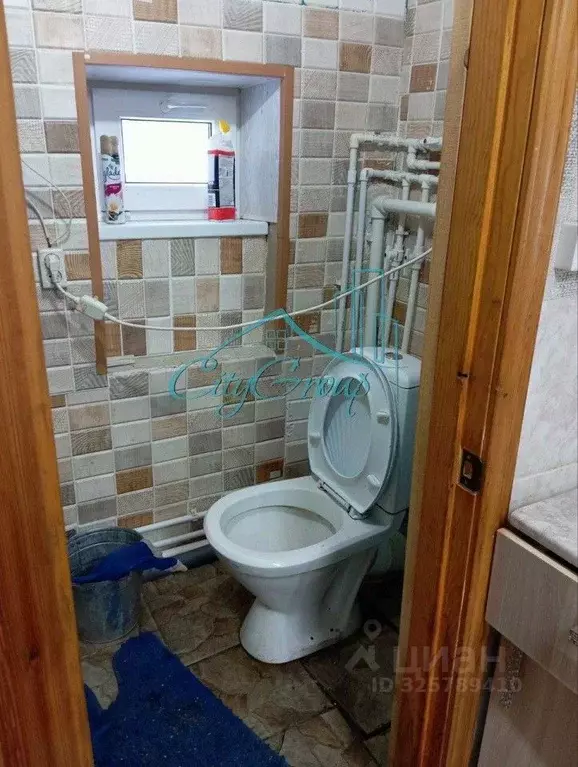 2-к кв. Оренбургская область, Гайский муниципальный округ, пос. ... - Фото 1