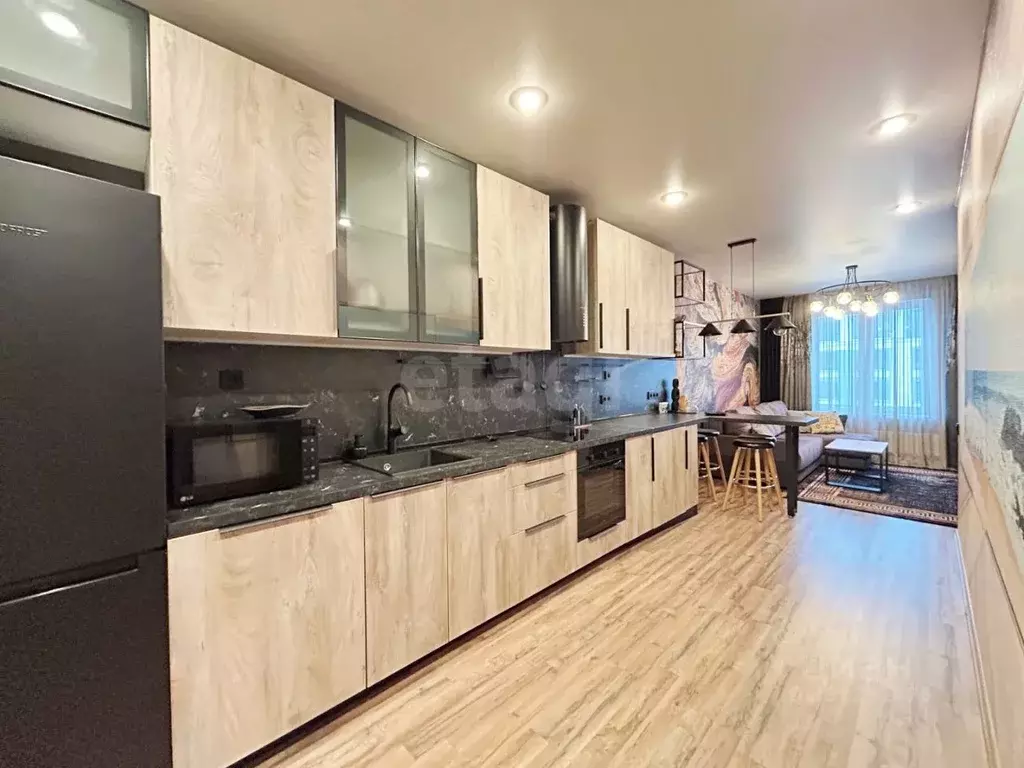 2-к кв. Санкт-Петербург ул. Парфеновская, 6к1 (76.0 м) - Фото 1