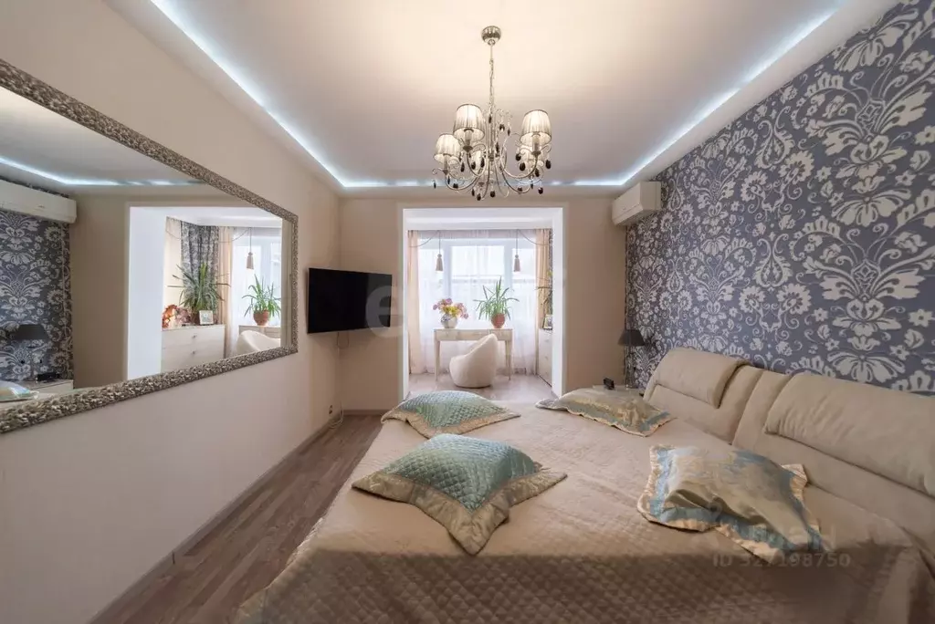 Дом в Калининградская область, Калининград Лесная ул., 77 (290 м) - Фото 1