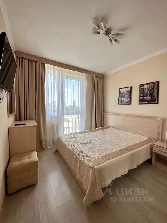 2-к кв. Крым, Симферополь ул. Лексина, 50 (65.0 м) - Фото 0
