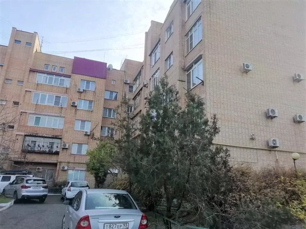 1-к кв. Краснодарский край, Новороссийск ул. Советов, 23 (51.0 м) - Фото 1