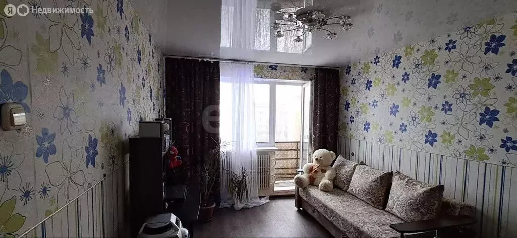 3-комнатная квартира: Озерск, проезд Калинина, 6 (64.2 м) - Фото 2