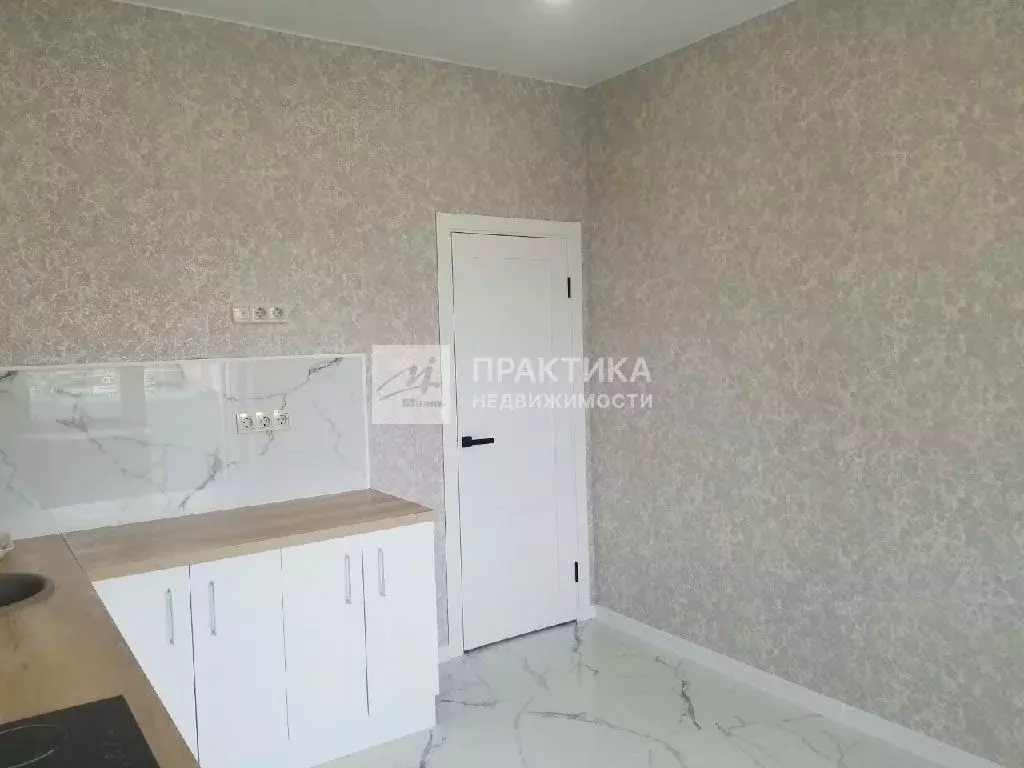 Продается 1-комнатная квартира - Фото 1