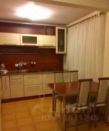 3-к кв. Башкортостан, Уфа ул. Заки Валиди, 3 (67.0 м) - Фото 2