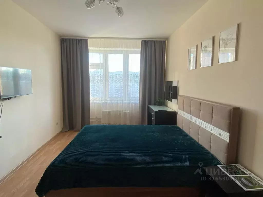 2-к кв. Тюменская область, Тюмень ул. Николая Федорова, 17 (53.0 м) - Фото 0