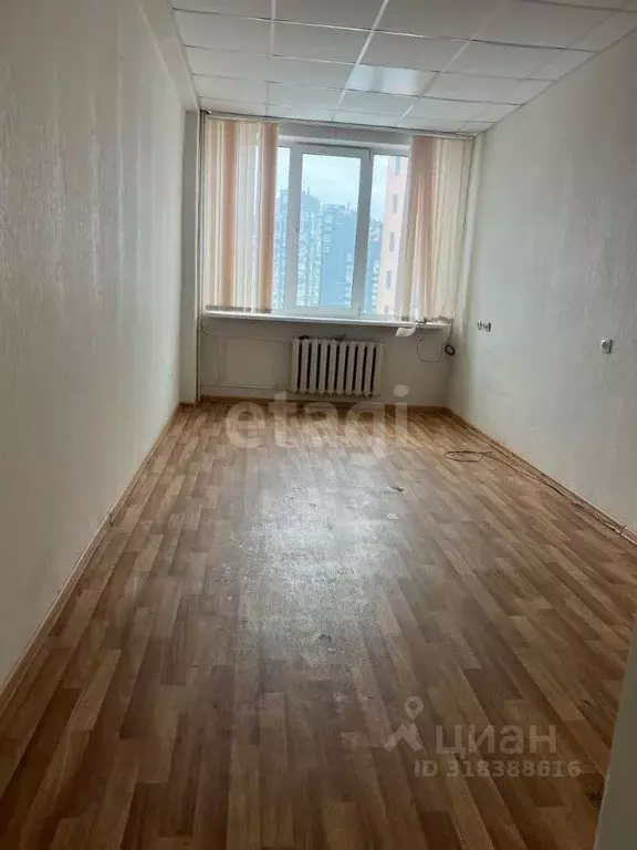Офис в Свердловская область, Екатеринбург ул. Колмогорова, 3 (222 м) - Фото 1