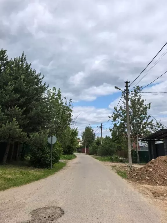 Участок в Московская область, Мытищи городской округ, д. Еремино ул. ... - Фото 0