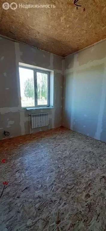 Дом в Бузулукский район, Пригородный сельсовет, посёлок Искра (80 м) - Фото 0