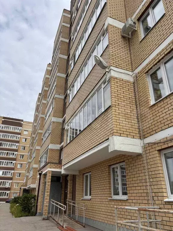 1-к. квартира, 40 м, 5/8 эт. - Фото 0