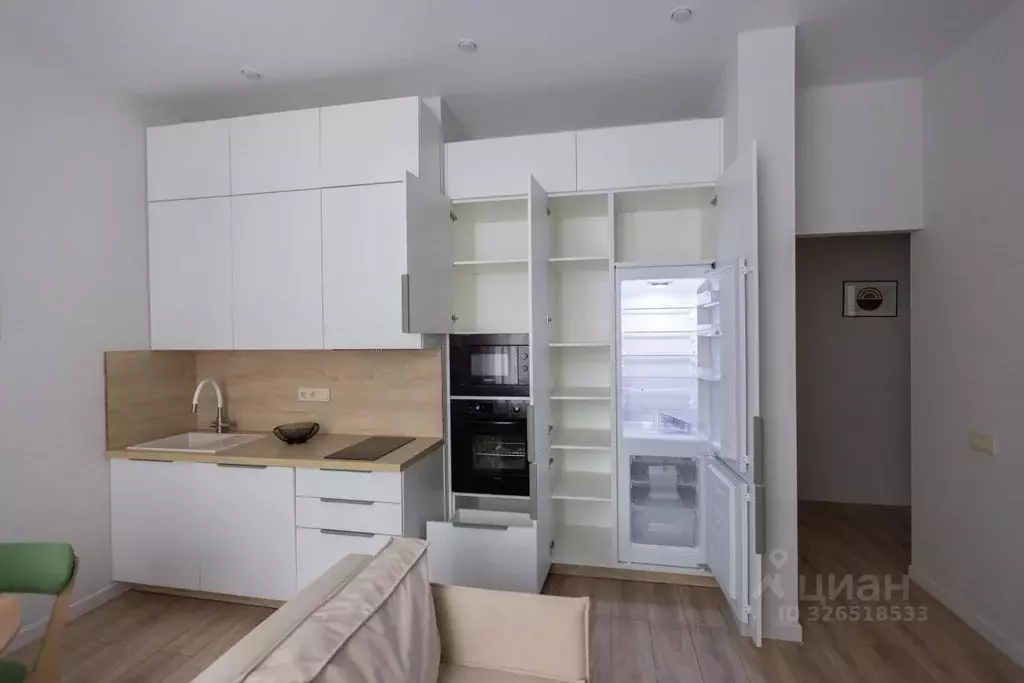 3-к кв. Московская область, Красногорск городской округ, с. ... - Фото 2