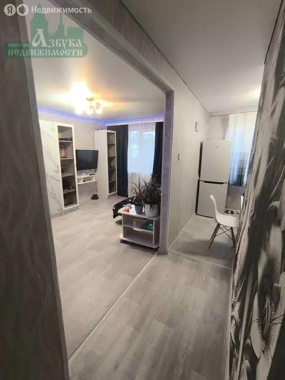 1-комнатная квартира: Смоленск, улица Багратиона, 15 (31.7 м) - Фото 1