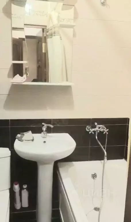 1-к кв. Кабардино-Балкария, Нальчик ул. Фурманова, 12В (33.0 м) - Фото 0