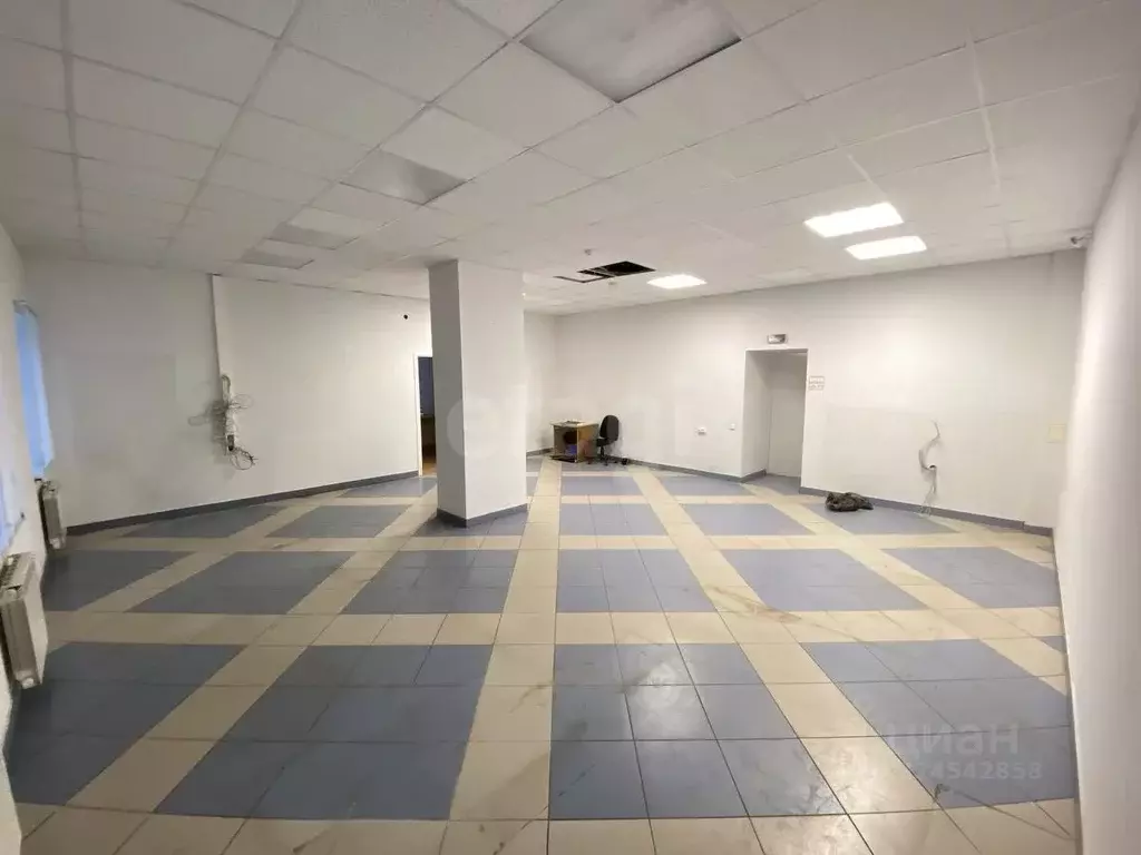 Помещение свободного назначения в Вологодская область, Грязовец ул. ... - Фото 1