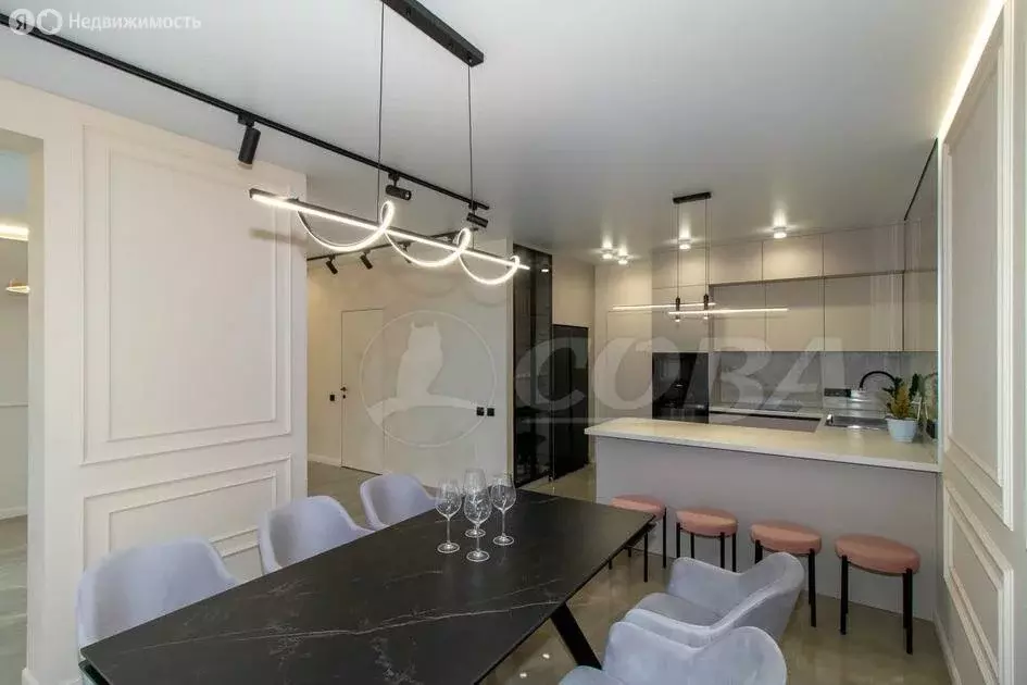 2-комнатная квартира: Тюмень, улица Газовиков, 38 (78 м) - Фото 1