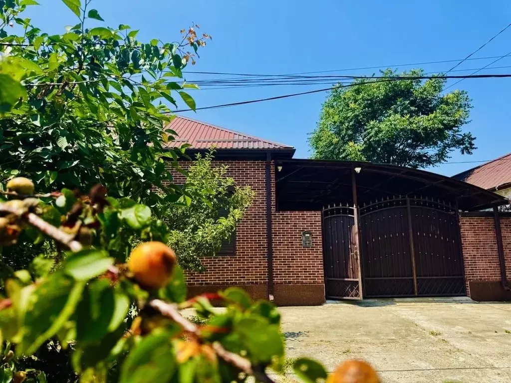 Дом в Адыгея, Майкоп Госпитальная ул., 215 (80 м) - Фото 1