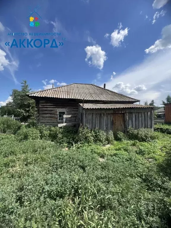 Дом в Алтайский край, Шипуновский район, Зеркальский сельсовет, с. ... - Фото 2