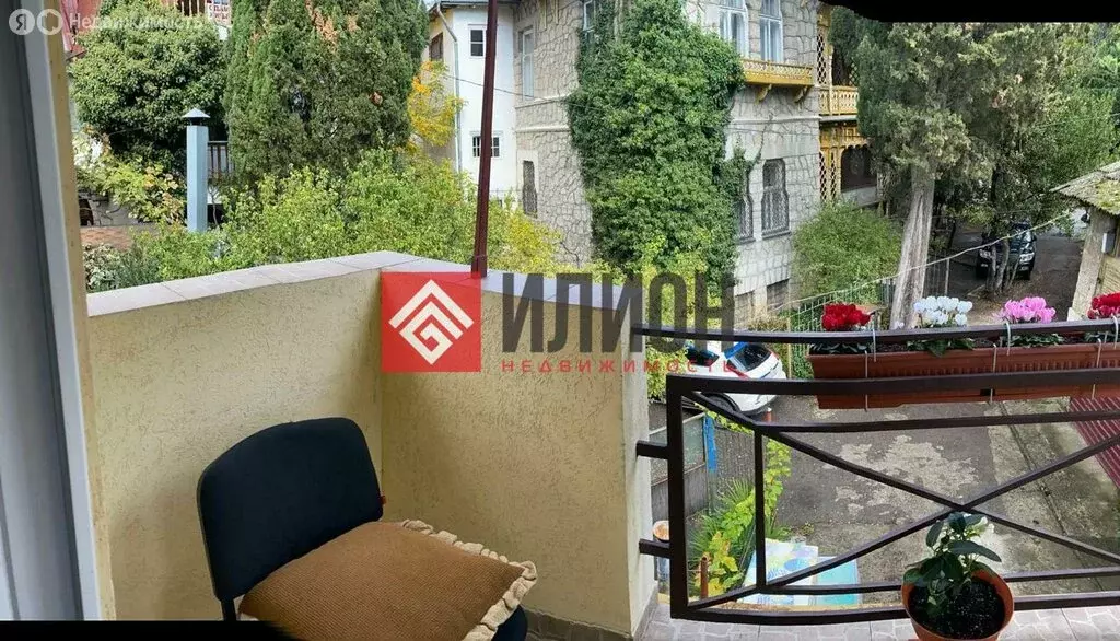 Квартира-студия: Симферополь, Екатерининская улица, 1 (140.6 м) - Фото 1
