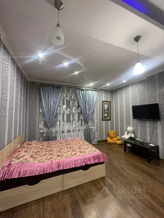1-к кв. Ростовская область, Таганрог ул. Кибальчича, 35 (70.0 м) - Фото 0