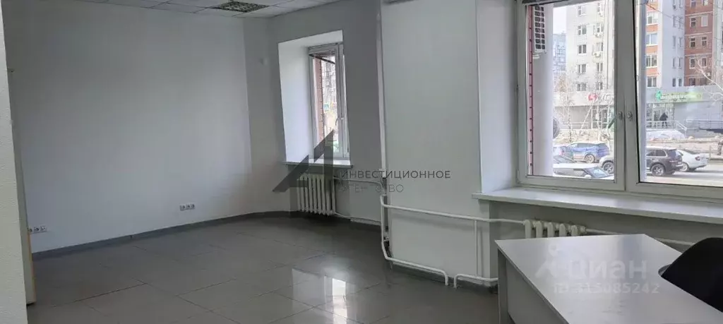 Офис в Тюменская область, Тюмень ул. Мельникайте, 55 (40 м) - Фото 0