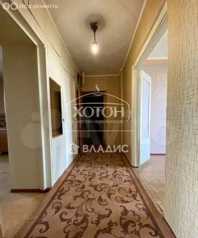 3-комнатная квартира: Элиста, 8-й микрорайон, 6 (63.5 м) - Фото 1