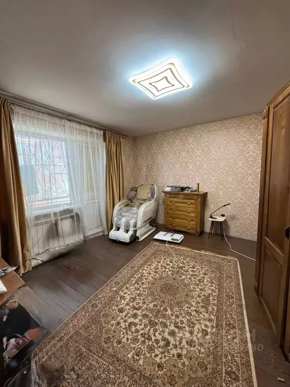 3-к кв. Красноярский край, Красноярск ул. Петрушина, 1 (91.0 м) - Фото 1