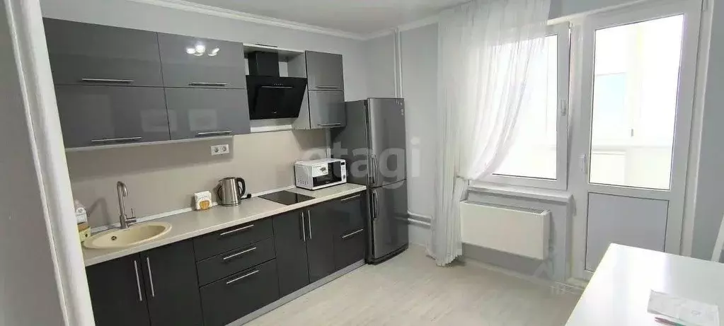 1-к кв. Краснодарский край, Новороссийск Суворовская ул., 79 (37.5 м) - Фото 0