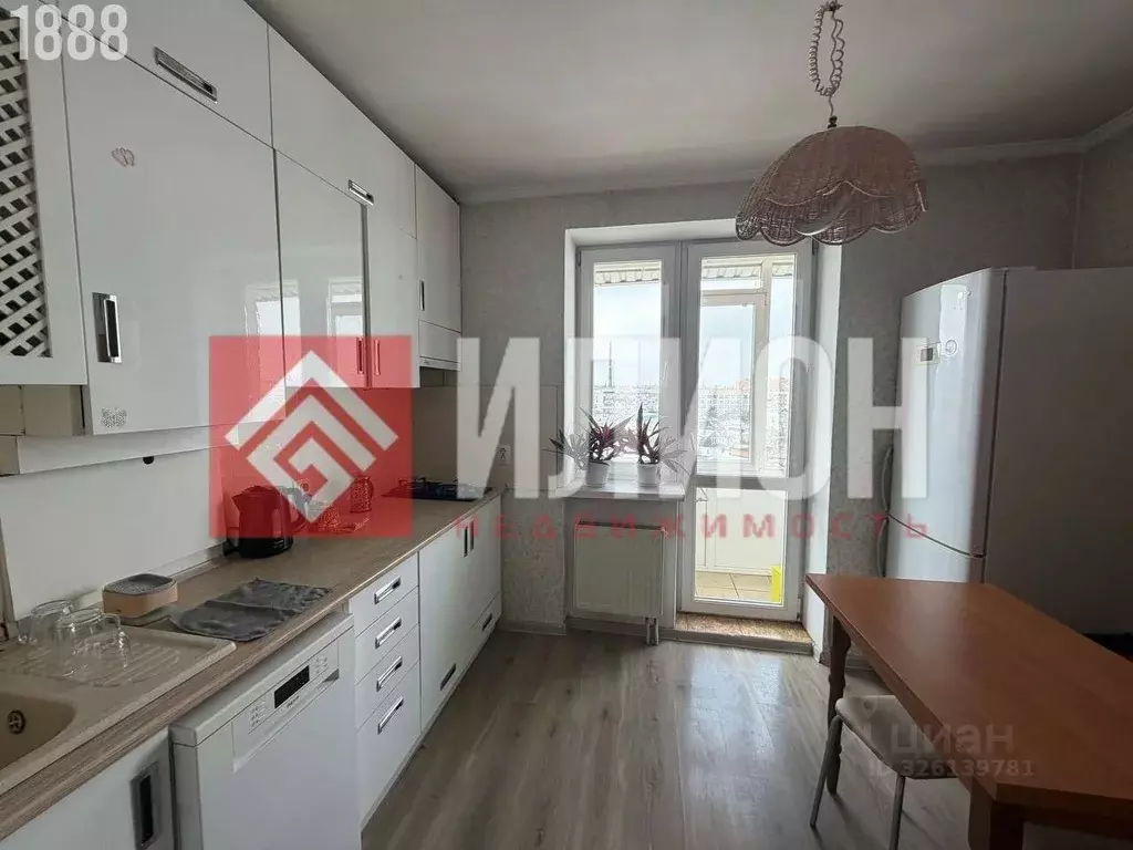 2-к кв. Крым, Феодосия ул. Чкалова, 96А (56.3 м) - Фото 2